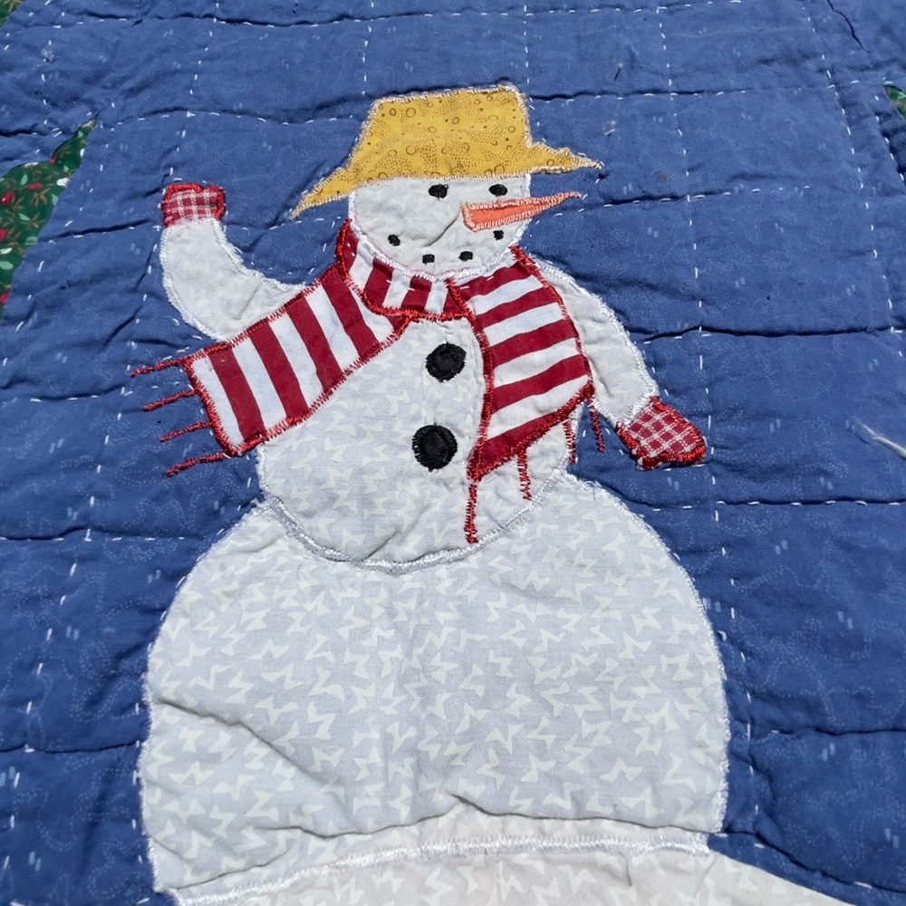 Vintage Quilted Granny style Tree Skirt - Picture 2 of 3